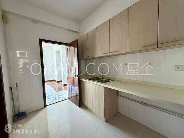 Repulse Bay - 98, Repulse Bay Road 16