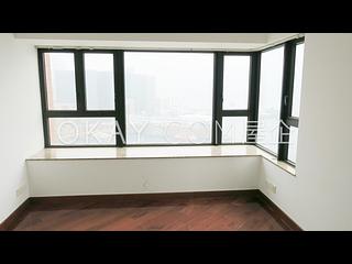 West Kowloon - The Arch Sun Tower (Block 1A) 07