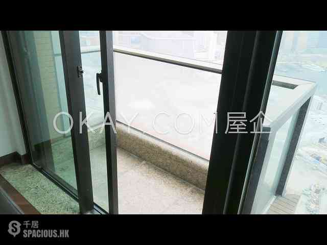 West Kowloon - The Arch Sun Tower (Block 1A) 09