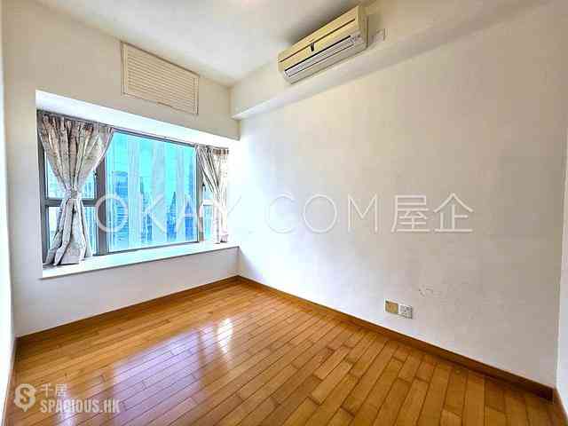 Wan Chai - The Zenith 04