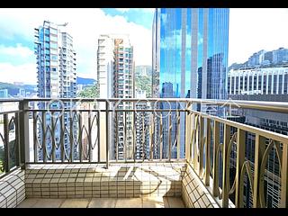 Wan Chai - The Zenith 07