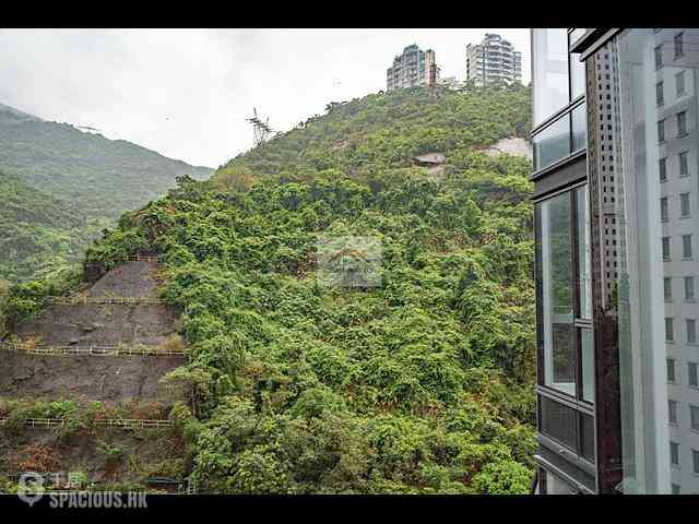 Wan Chai - 33 Kennedy Road 02