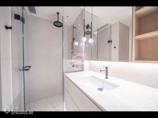 Wan Chai - 33 Kennedy Road 04