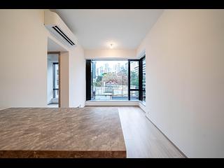 Shek Tong Tsui - The Hilltop 02