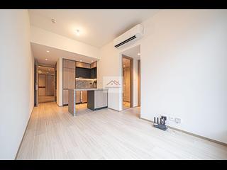 Shek Tong Tsui - The Hilltop 04