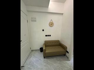 Mong Kok - 122, Tung Choi Street 07
