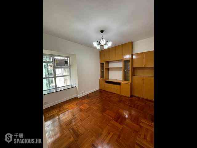 Wan Chai - Manrich Court 01