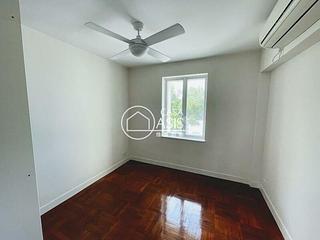Chung Hom Kok - Villa Piubello 05