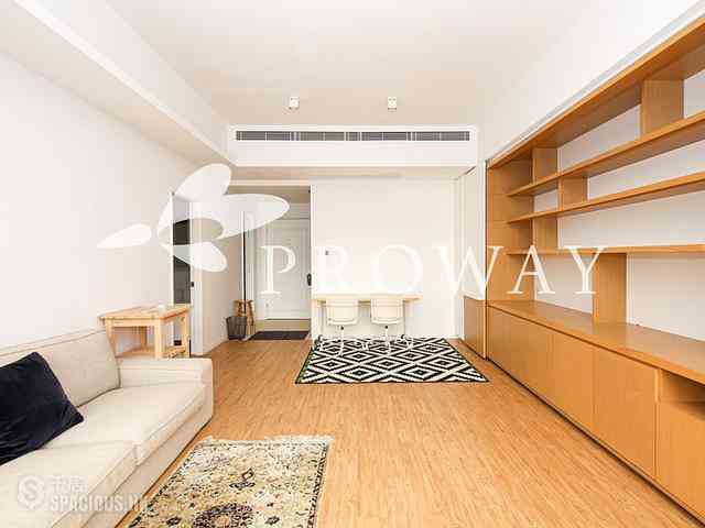 Wan Chai - Convention Plaza Apartments 03