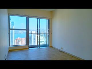Sai Ying Pun - The Summa 02