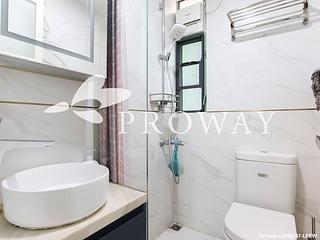 Wan Chai - Royal Court 10