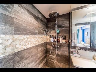 Pok Fu Lam - 18-22, Crown Terrace 05