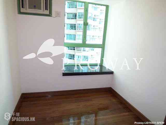 Wan Chai - Royal Court 06