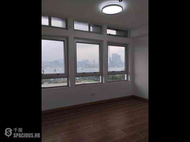 Sheung Wan - Tak Fung Building 05