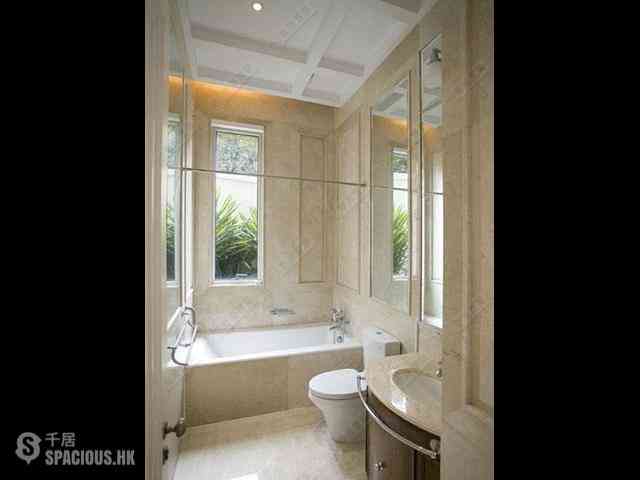 Repulse Bay - 110, Repulse Bay Road 18