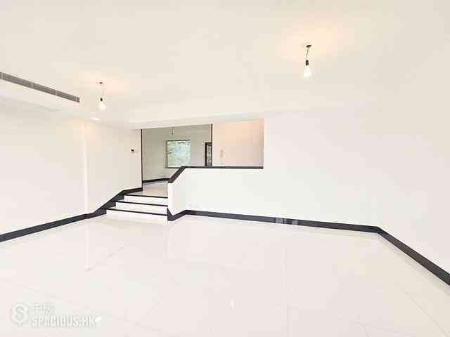 Repulse Bay - Pine Crest 04