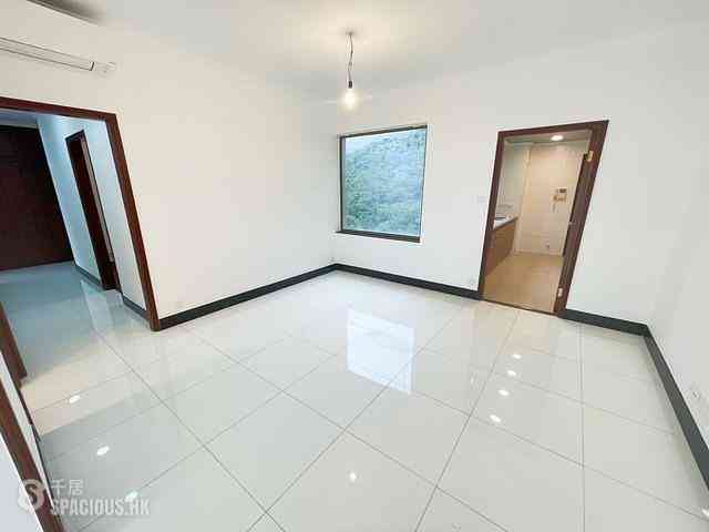 Repulse Bay - Pine Crest 05