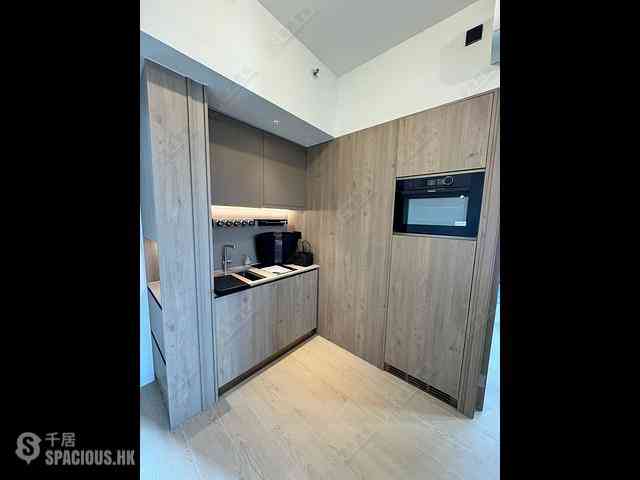 Quarry Bay - Finnie 04