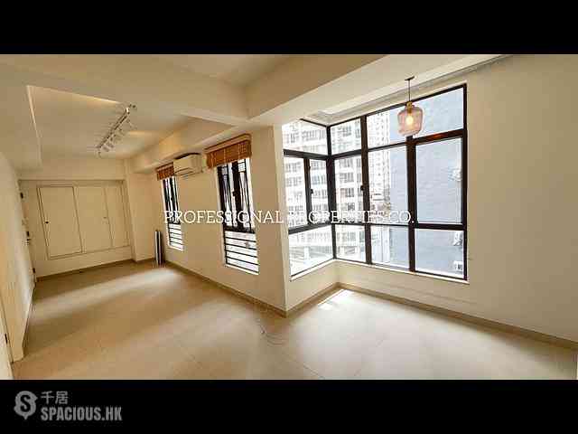 Happy Valley - Panny Court 01