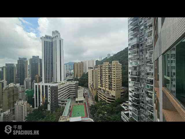 Wan Chai - Royal Court 05