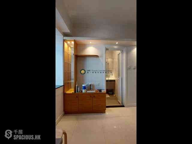 Kennedy Town - Shun Hing Building 02