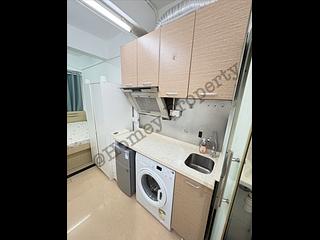 Shek Tong Tsui - Whitty Street Court 04