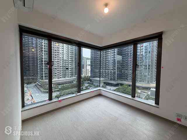 Wong Chuk Hang - The Southside Phase 3B Blue Coast Tower 2B 01