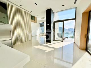 Repulse Bay - The Beachfront 04