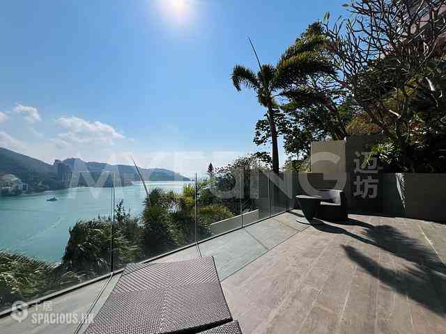 Repulse Bay - The Beachfront 06