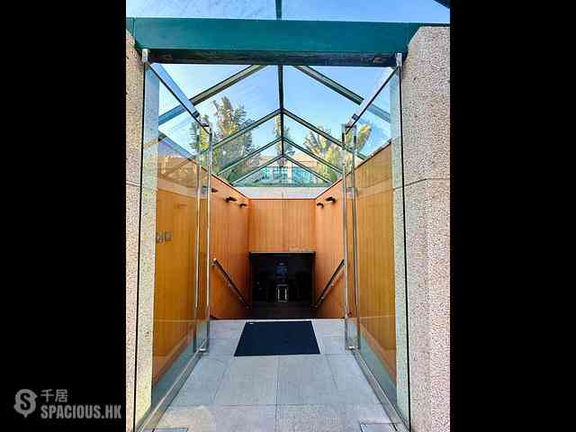 Stanley - Stanford Villa 03
