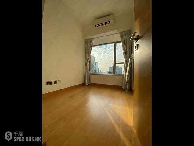 Sai Ying Pun - The Nova 10