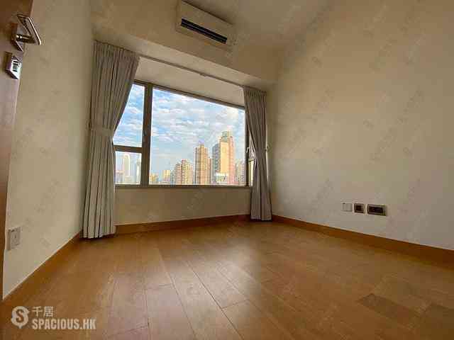 Sai Ying Pun - The Nova 12