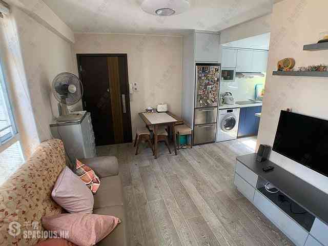 Mid Levels Central - Midland Court 01
