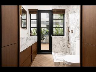 Stubbs Road - The Notting Hill 12