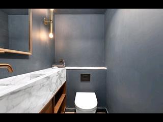 Stubbs Road - The Notting Hill 13