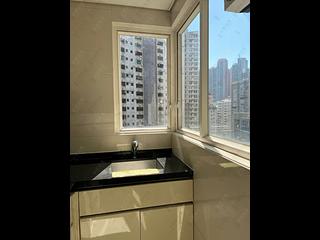 Mid Levels Central - The Icon 11
