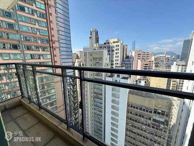 Sheung Wan - Medal Court 07