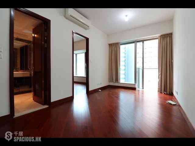 Wan Chai - The Avenue Phase 1 01