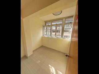 Quarry Bay - Tai Lung House 04