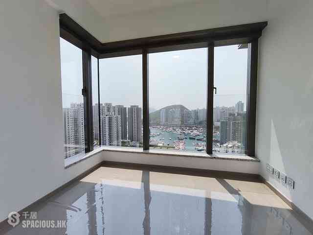 Wong Chuk Hang - The Southside Phase 3B Blue Coast 03