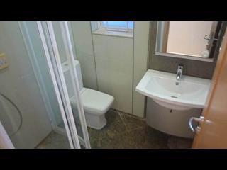Quarry Bay - The Orchards Block 2 05