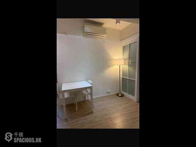 Wan Chai - On Hing Mansion 02