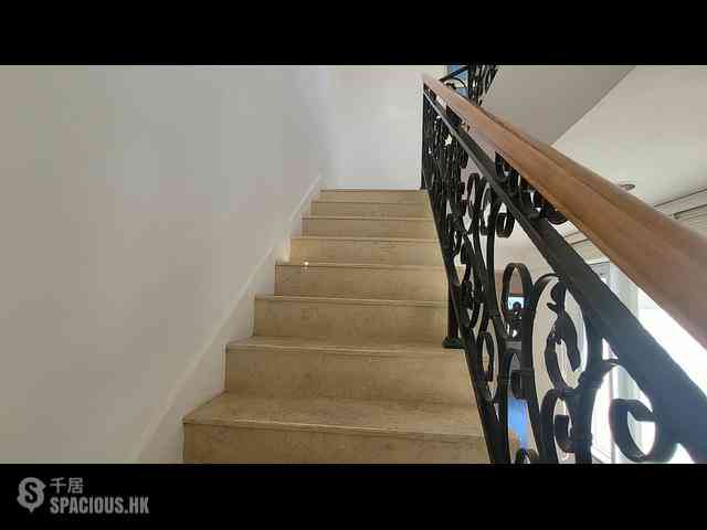 Clear Water Bay - Golden Lake Villa 12