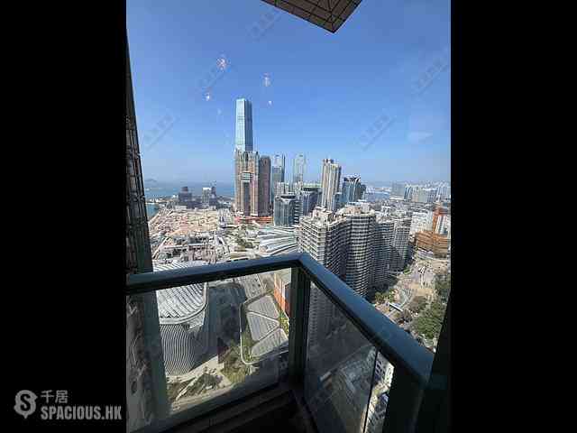 Tsim Sha Tsui - The Victoria Towers 07