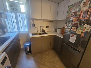 Tai Koo Shing - Tai Koo Shing Harbour View Gardens (East) Marigold Mansion 04