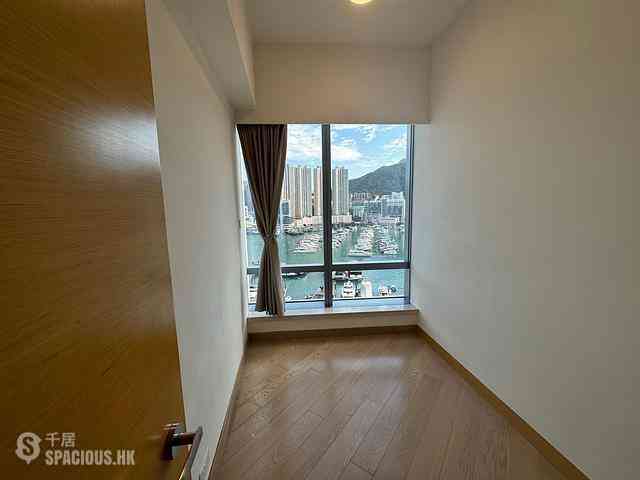 Ap Lei Chau - Larvotto 05