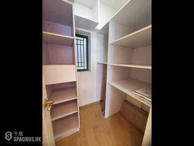 Tai Kok Tsui - Island Harbourview Block 9 09