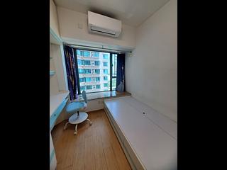 Tai Kok Tsui - Island Harbourview Block 9 07