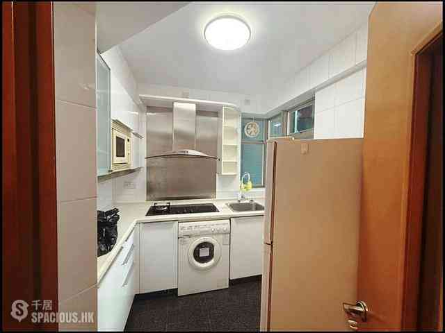 Ap Lei Chau - Sham Wan Towers Block 3 06