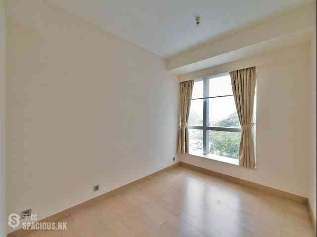 Wong Chuk Hang - Marinella 02